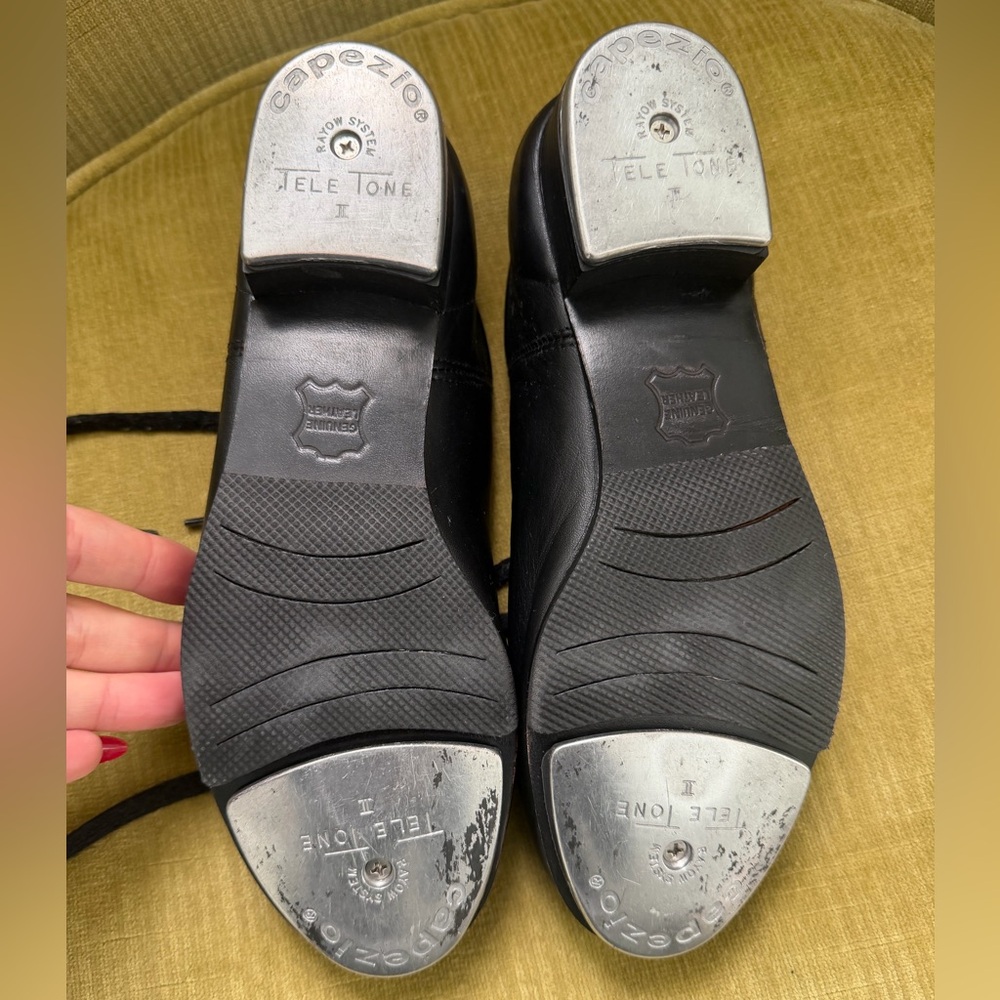 Capezio Black Tap Shoes with Silver Tone Plates